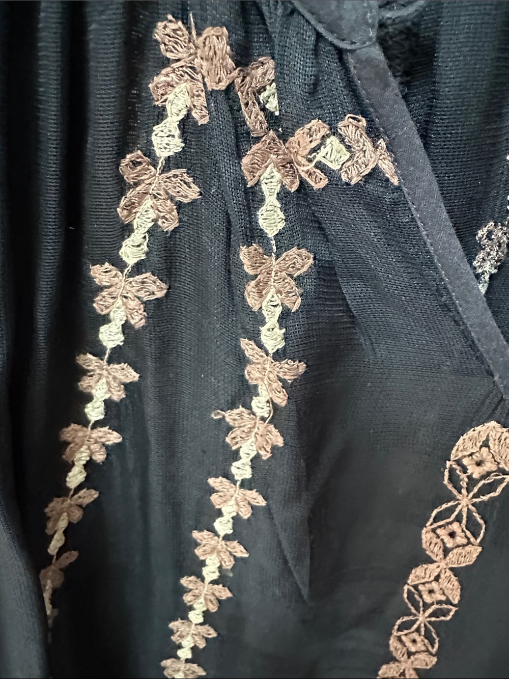 Lucky Brand Black Boho Peasant Blouse with Beige Embroidery - Picture 3 of 4